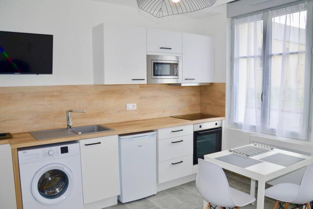 Les Forges 2 Pieces Rdc Apartment Avoine Bagian luar foto
